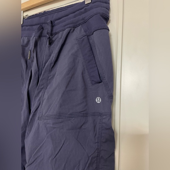 Lululemon Studio Crop *No Liner in Cadet Blue - Picture 7 of 12